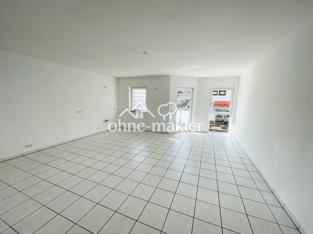 Helle, moderne 2-Zi-Wohnung mit 2 Balkons und Aufzug - Photo 1