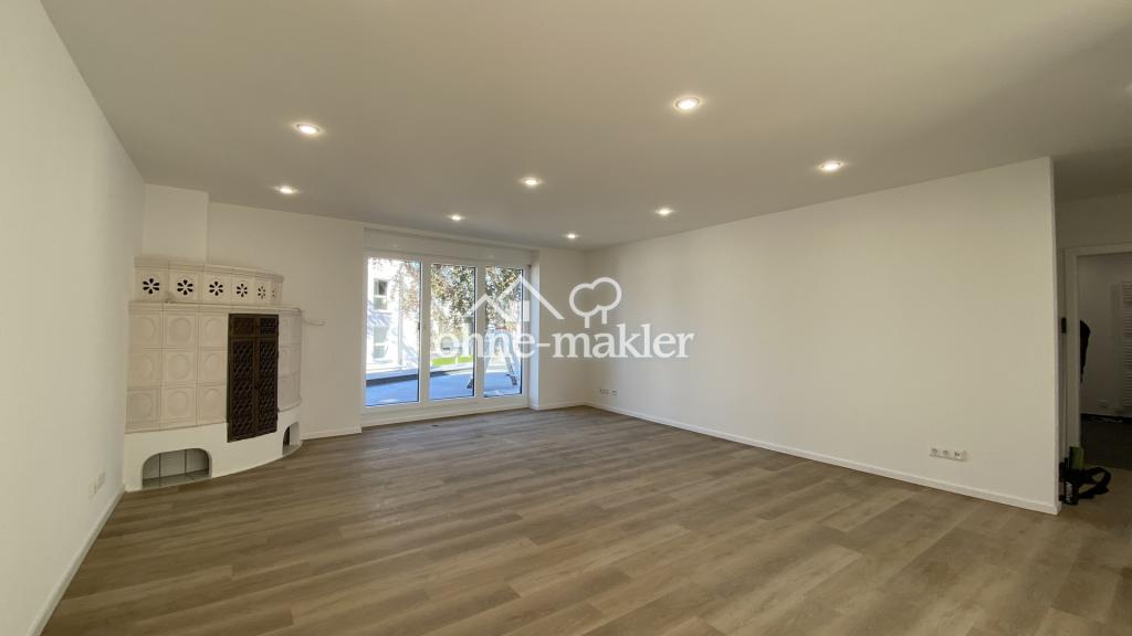 4-Zimmerwohnung in Traumlage mit Kachelofen, Balkon, Dachterrasse, Gästebad und Garage - Foto 1
