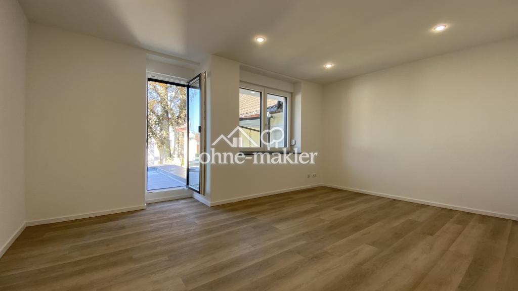 4-Zimmerwohnung in Traumlage mit Kachelofen, Balkon, Dachterrasse, Gästebad und Garage - Foto 2