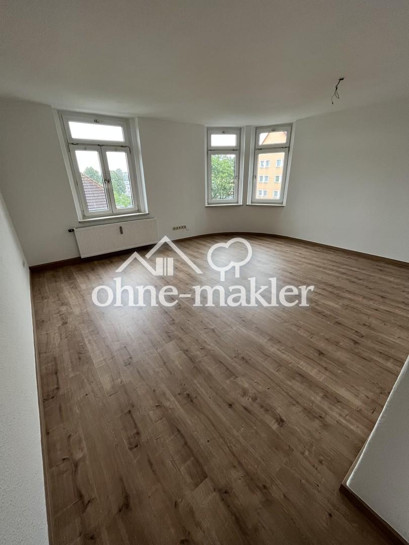 Erstbezug nach Renovierung - Helle 3-Raumwohnung mit Dusche und Badewanne im - Photo 1