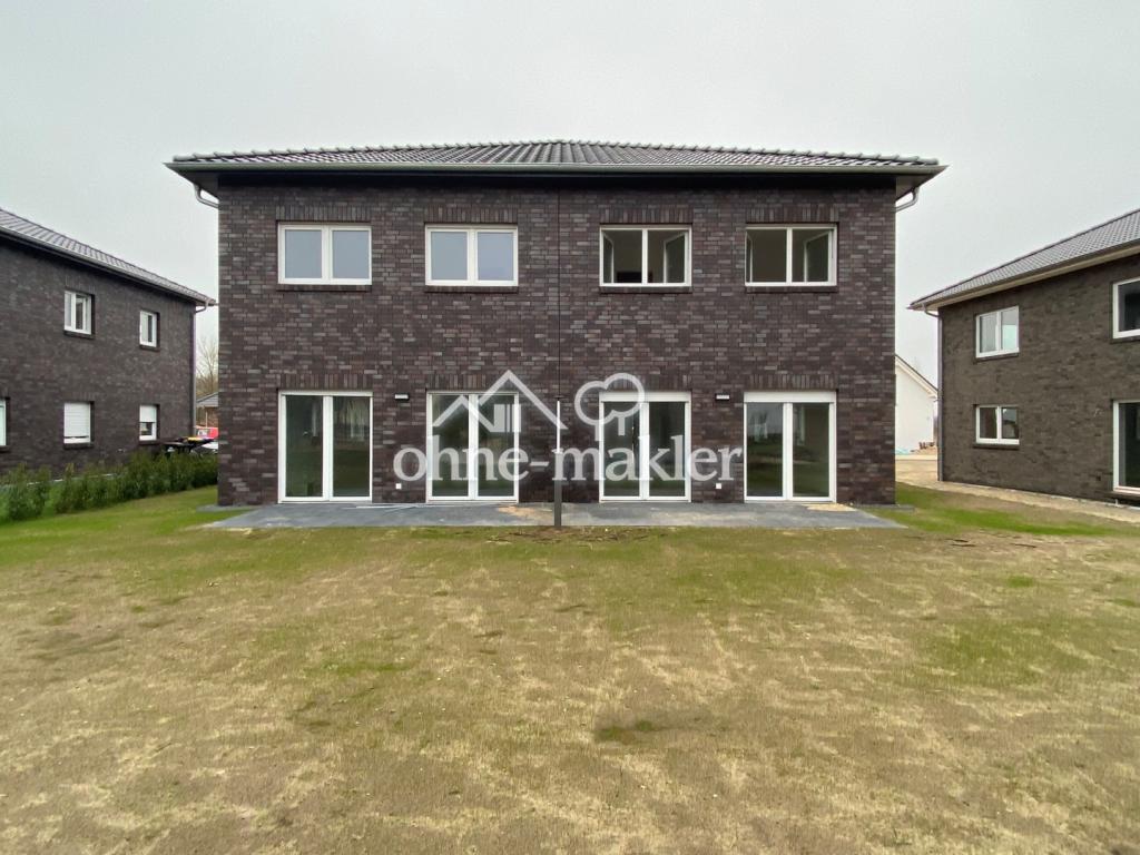 DHH Stadtvilla Neubaugebiet Lauenburg privat - Photo 1