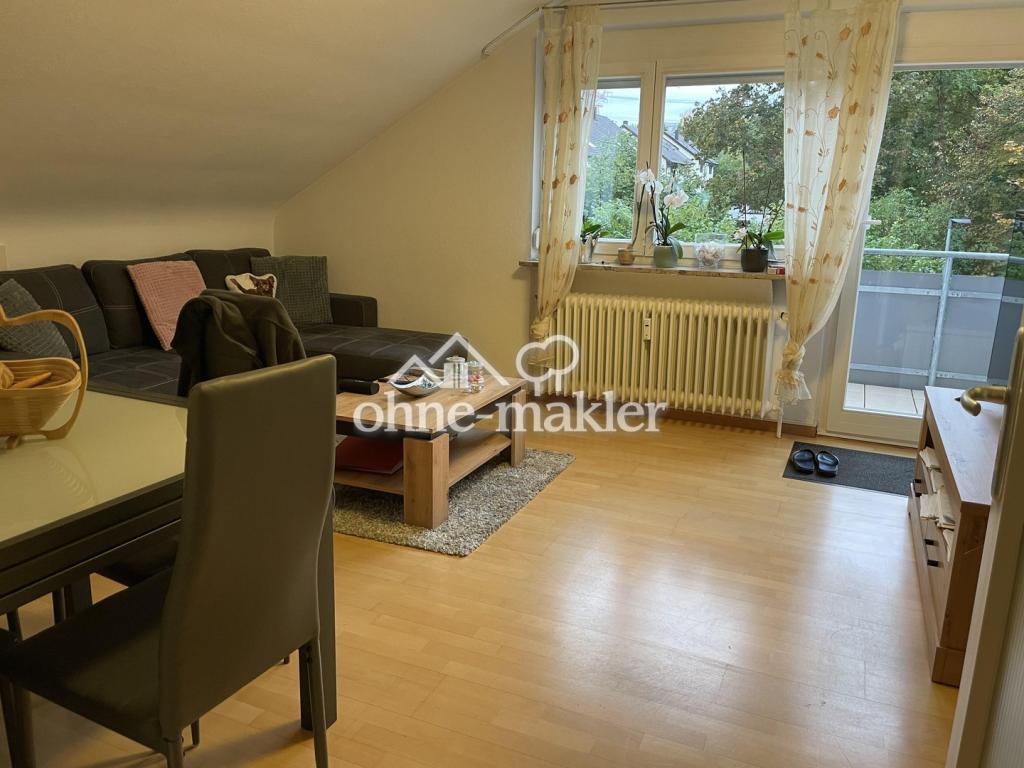 Zwei Zimmer Dachgeschosswohnung in Remseck Ortsteil Aldingen - Foto 1