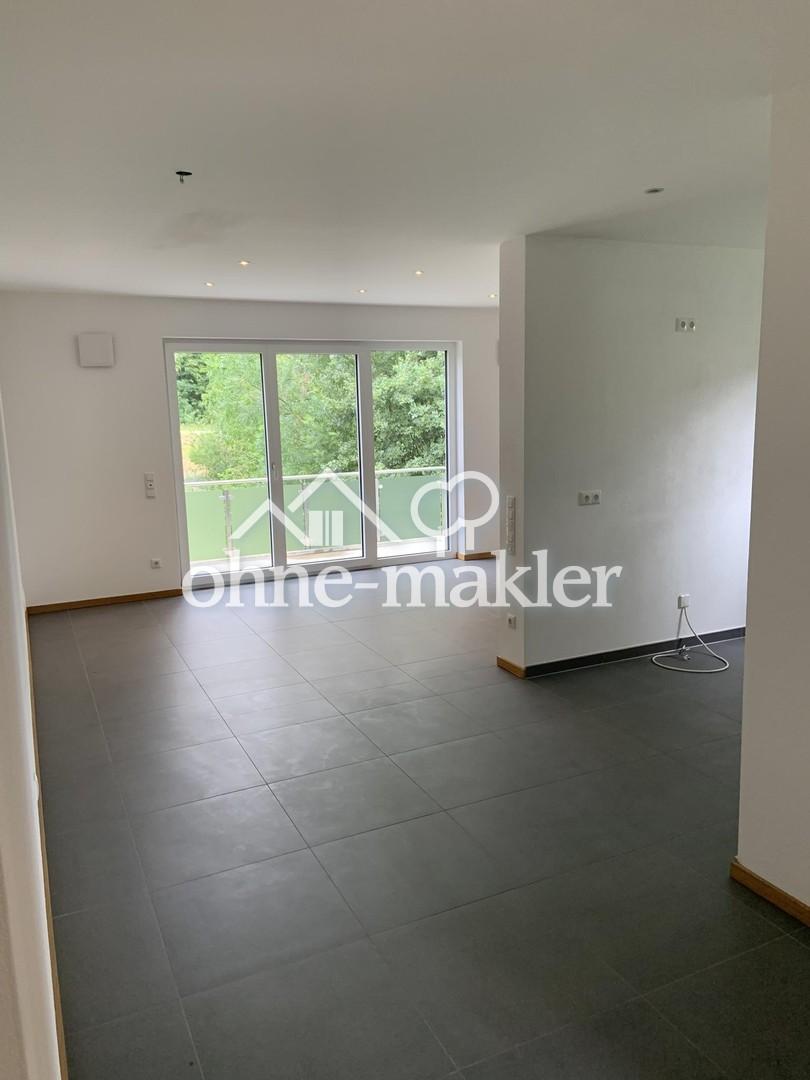 Im Grünen und doch zentral! Ruhige 3,5 Zimmer Wohnung mit großen Balkon in Freising-Stadt/Isarauen - Foto 1