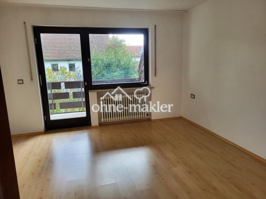 Gemütliche Zwei-Zimmerwohnung mit Balkon 1. OG - Photo 1