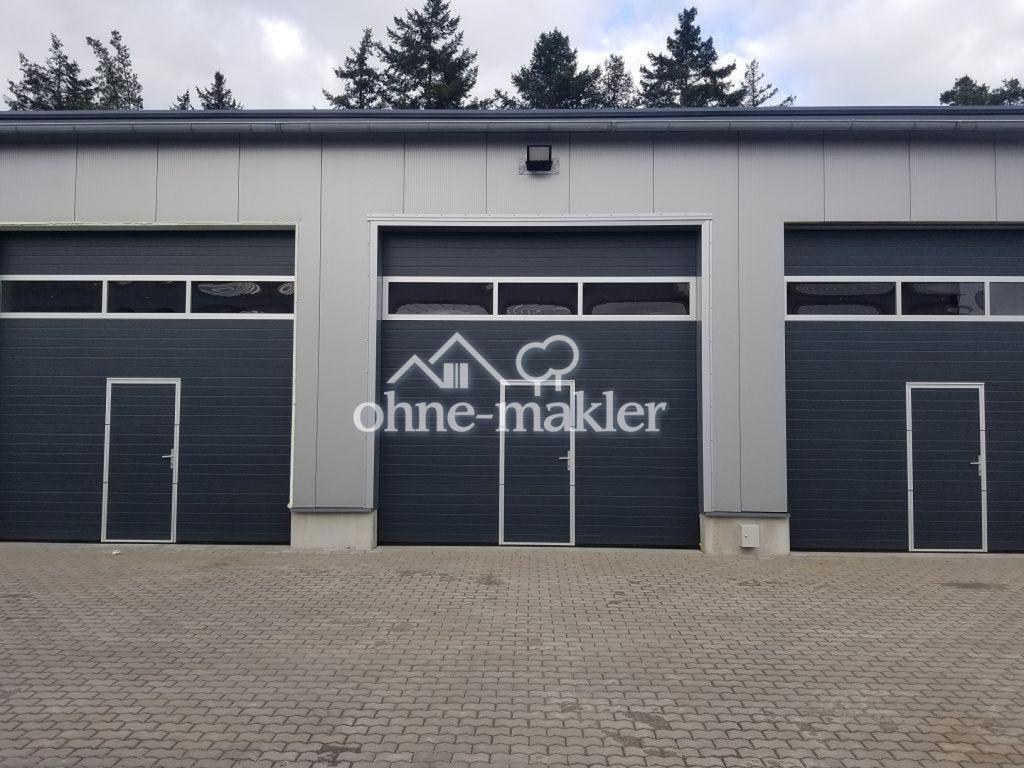 Industrietor mit Schlupftor