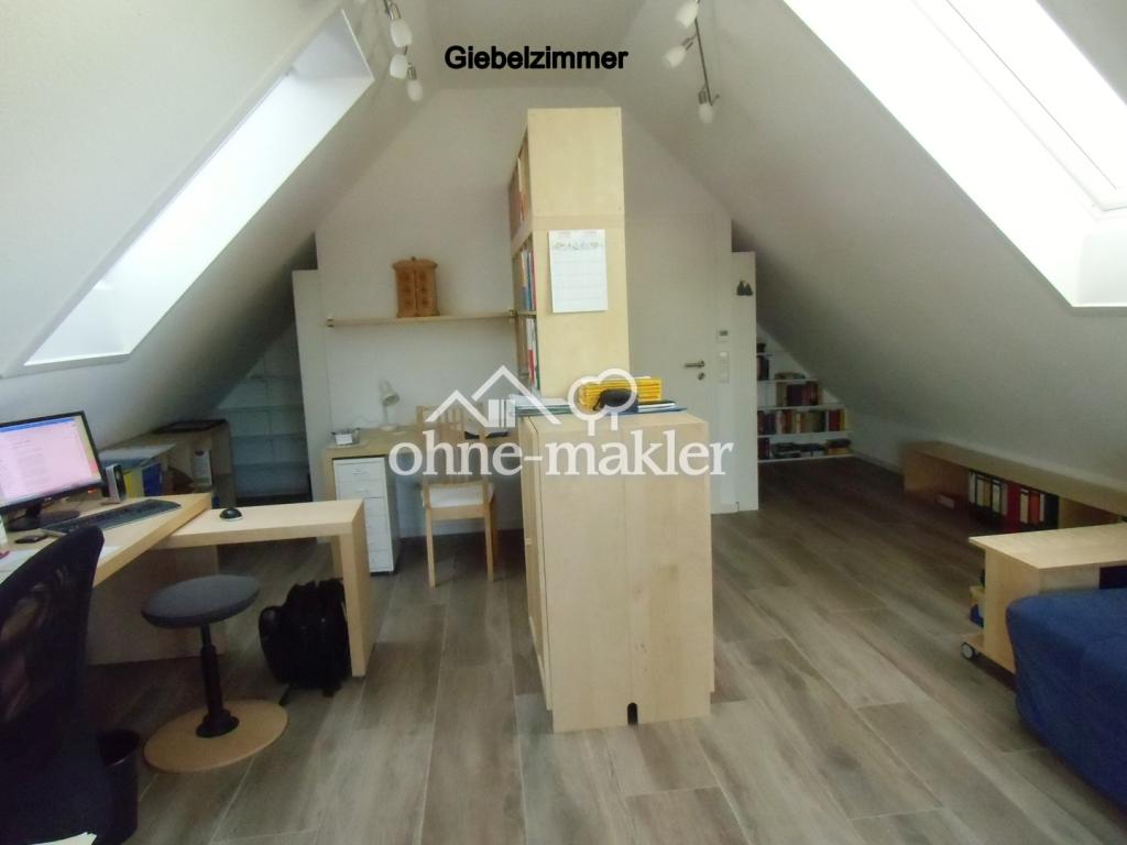 Giebelzimmer Dachgeschoß