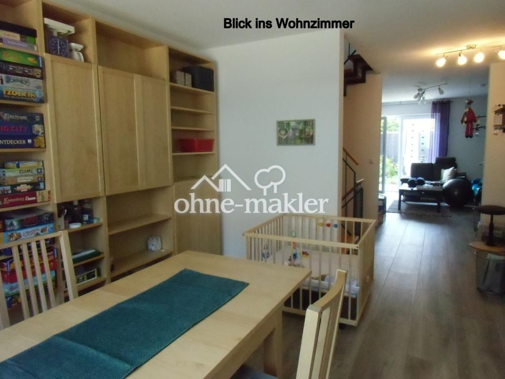 Esszimmer Blick ins Wohnzimmer