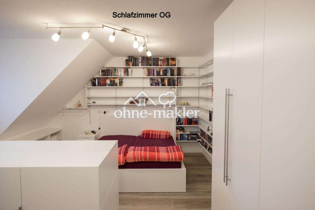Schlafzimmer OG