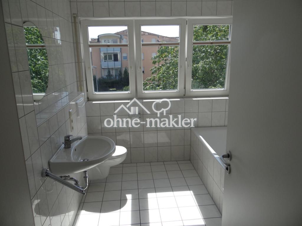 Helle 3,5-Zimmer-Wohnung EG mit Terrasse - Photo 2