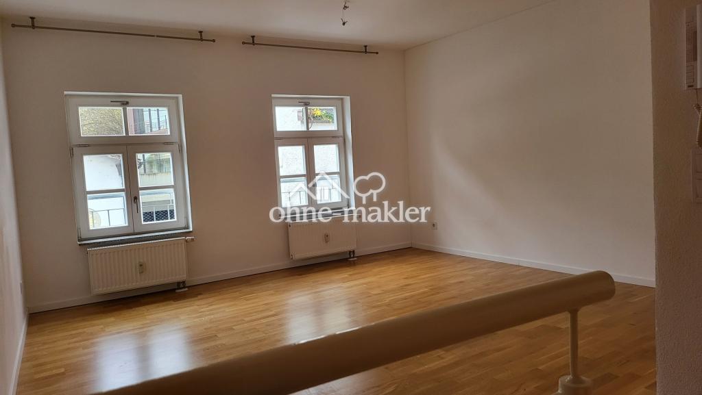 Stadtwohnung mit 3 Etagen am Hofgarten unter Burg Trausnitz - Photo 2