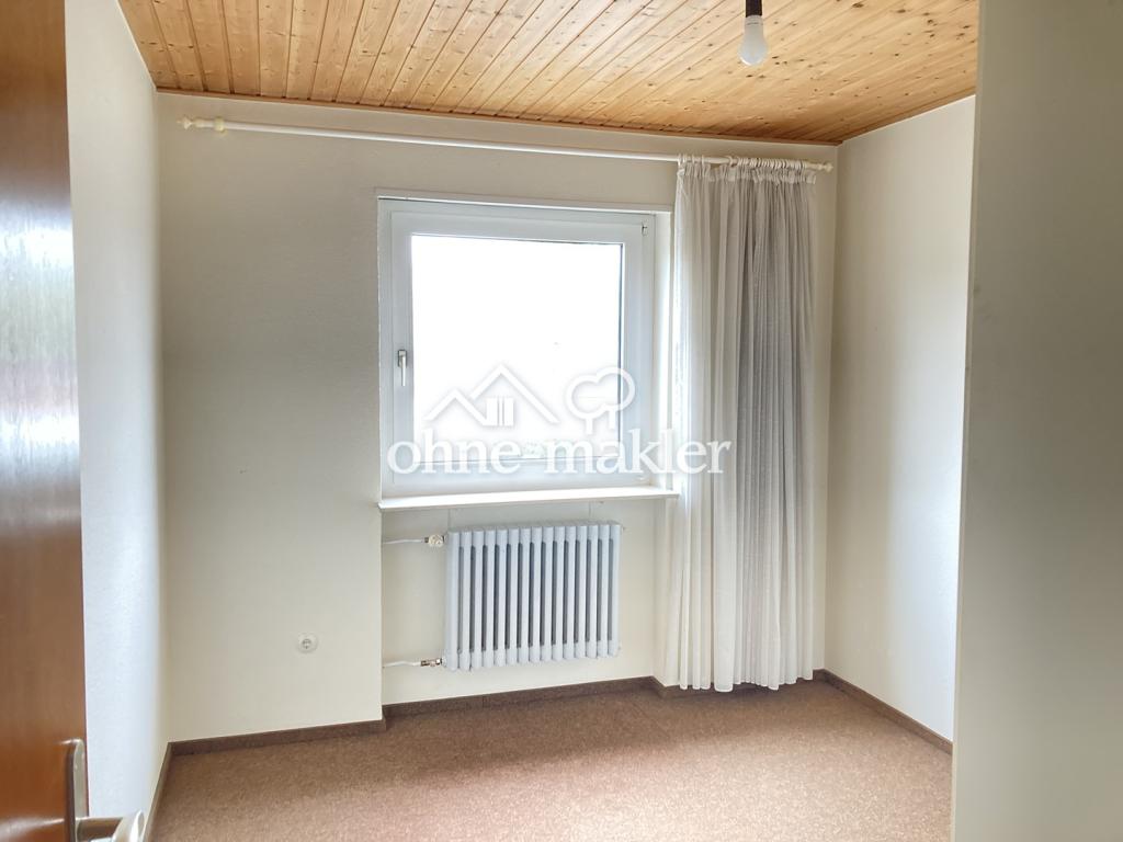 Zimmer A mit Einbauschrank