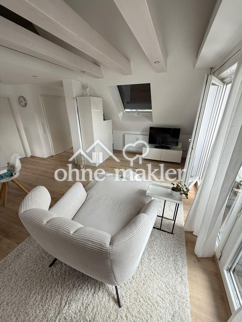 Umfangreich sanierte-Schöne 2-Zimmerwohnung mit Loggia in ausgezeichneter Lage - Photo 1