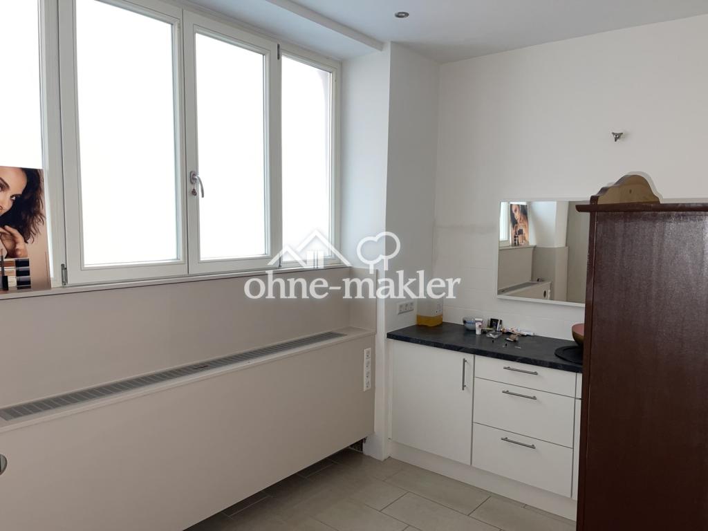 Raum / Büro 1