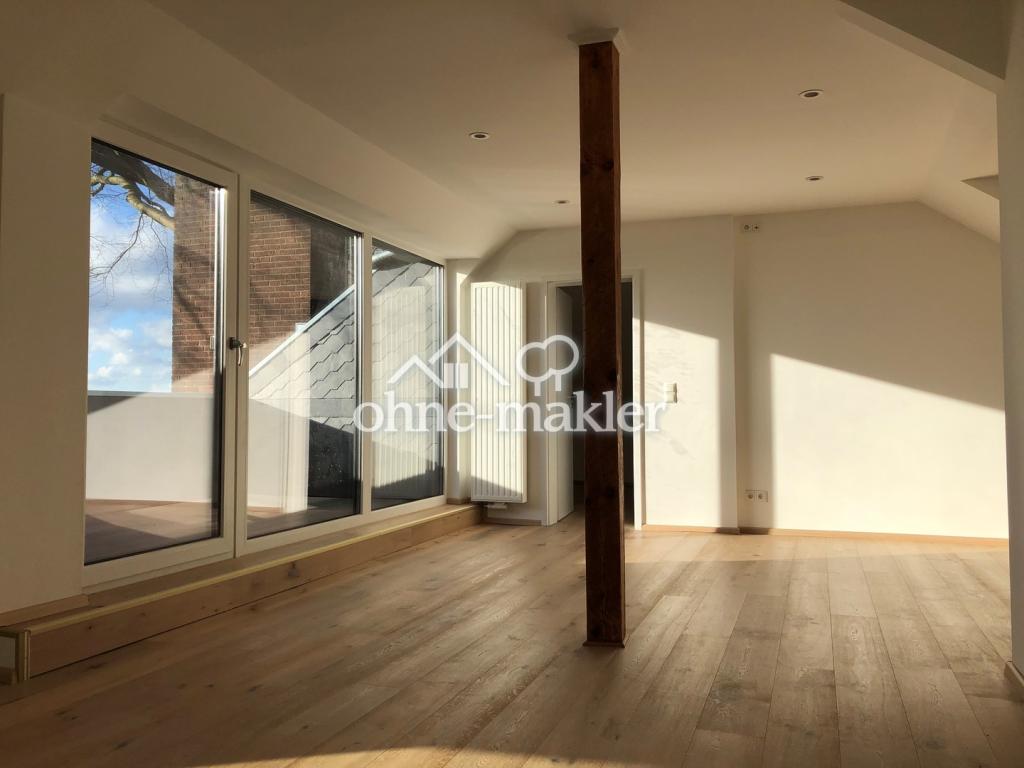 Exklusive Dachgeschosswohnung mit 2 Zimmern sowie Loggia in bevorzugter Lage von Plön - Foto 2