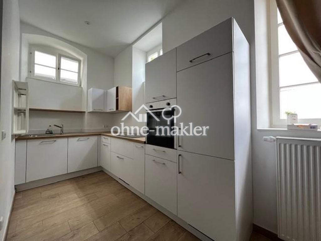Helle Altbau-Stadtvilla 3-Zimmer-Erdgeschosswohnung inkl. moderner Einbauküche, Stadtzentrum - Foto 2