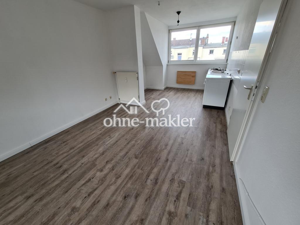 Wohnzimmer mit Küchenzeile