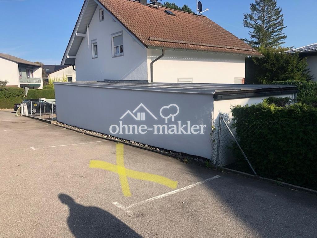 Stellplatz vor dem Haus