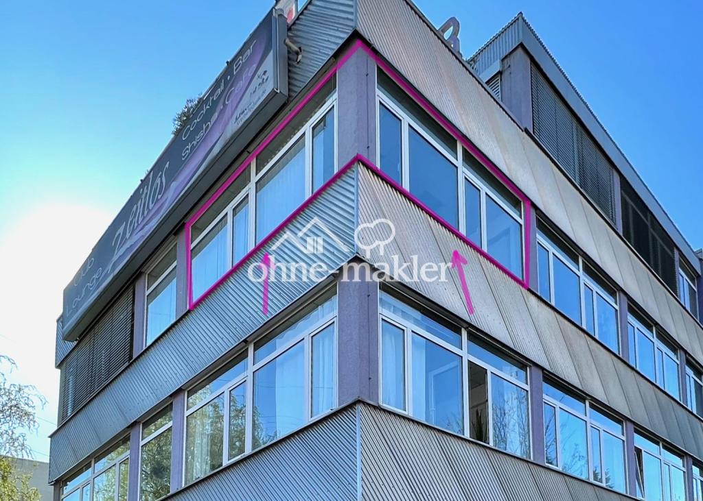 Helles Eck-Büro