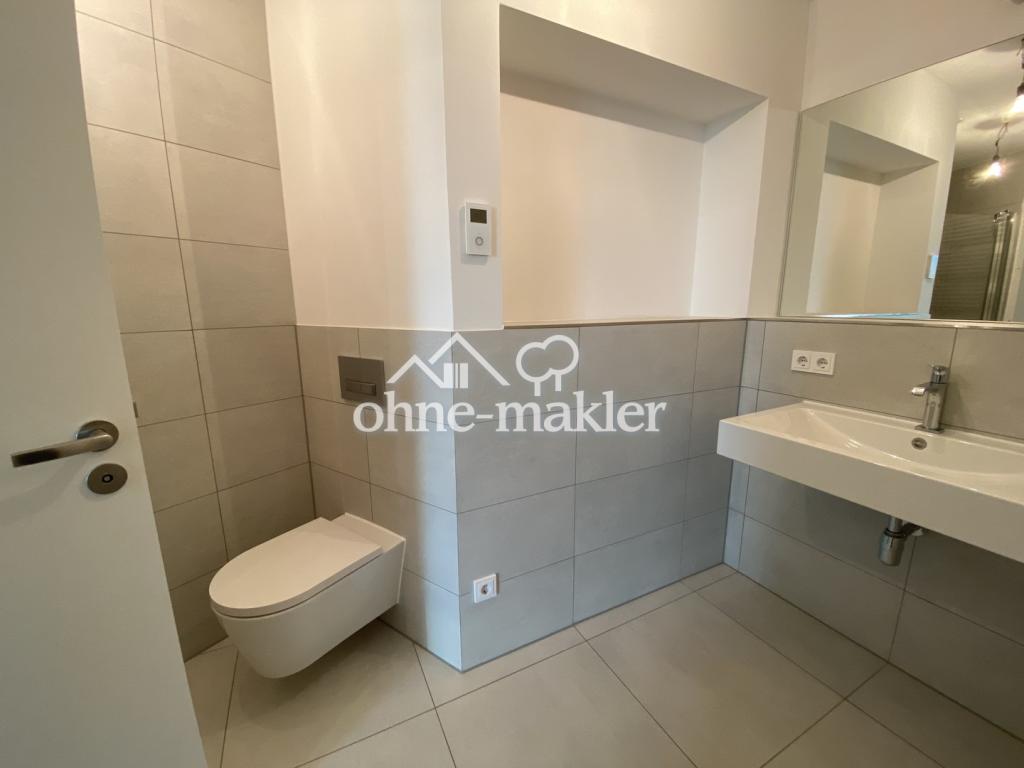 Luxuriöse 4 Zimmer Wohnung im Grand Tower Deutschlands höchstem Wohnturm - Photo 4