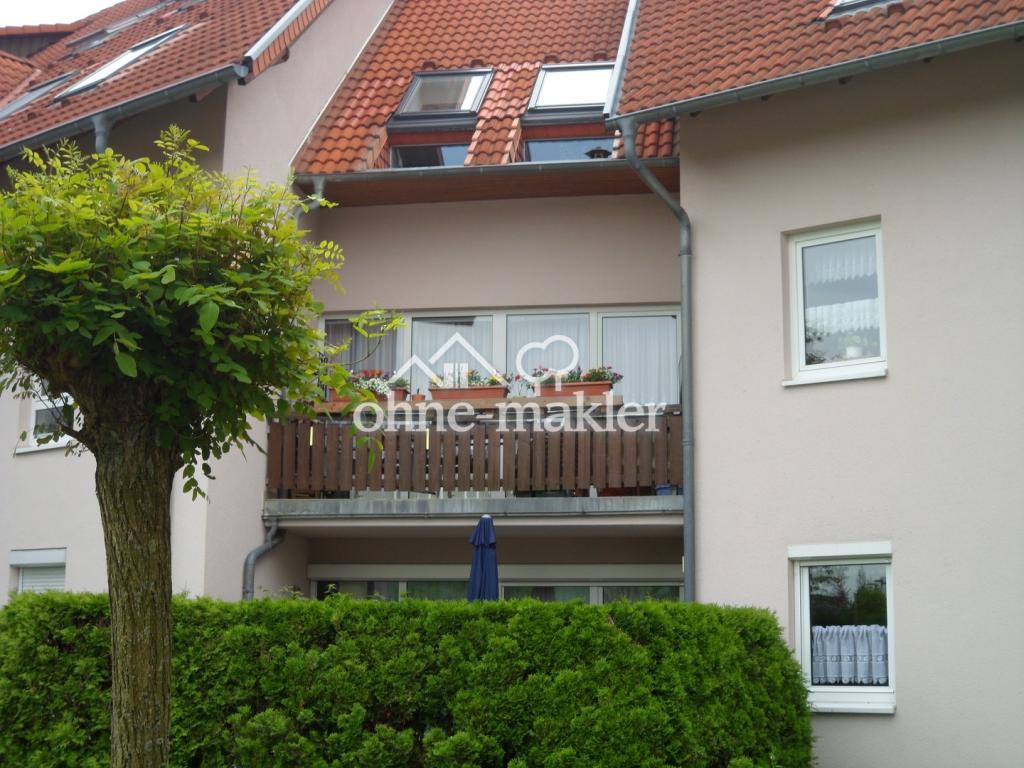 Wohnung mit großem Balkon und Blick ins Grüne - Photo 1