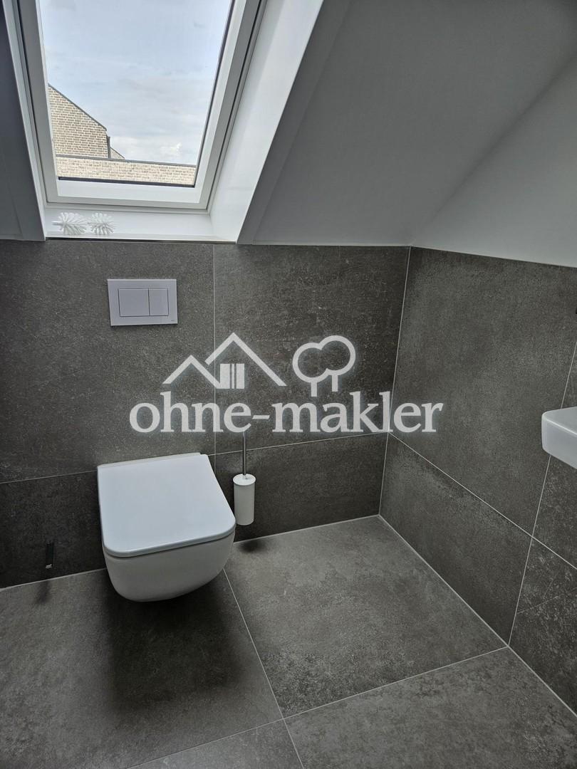 3 Zimmer, Abstellraum, Bad, Gäste WC, Terasse - 1.OG in Warsingsfehn - Photo 4