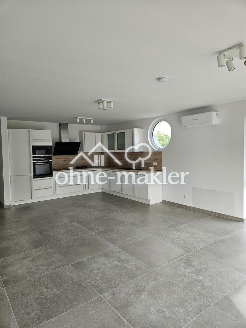 3 Zimmer, Abstellraum, Bad, Gäste WC, Terasse - 1.OG in Warsingsfehn - Photo 2