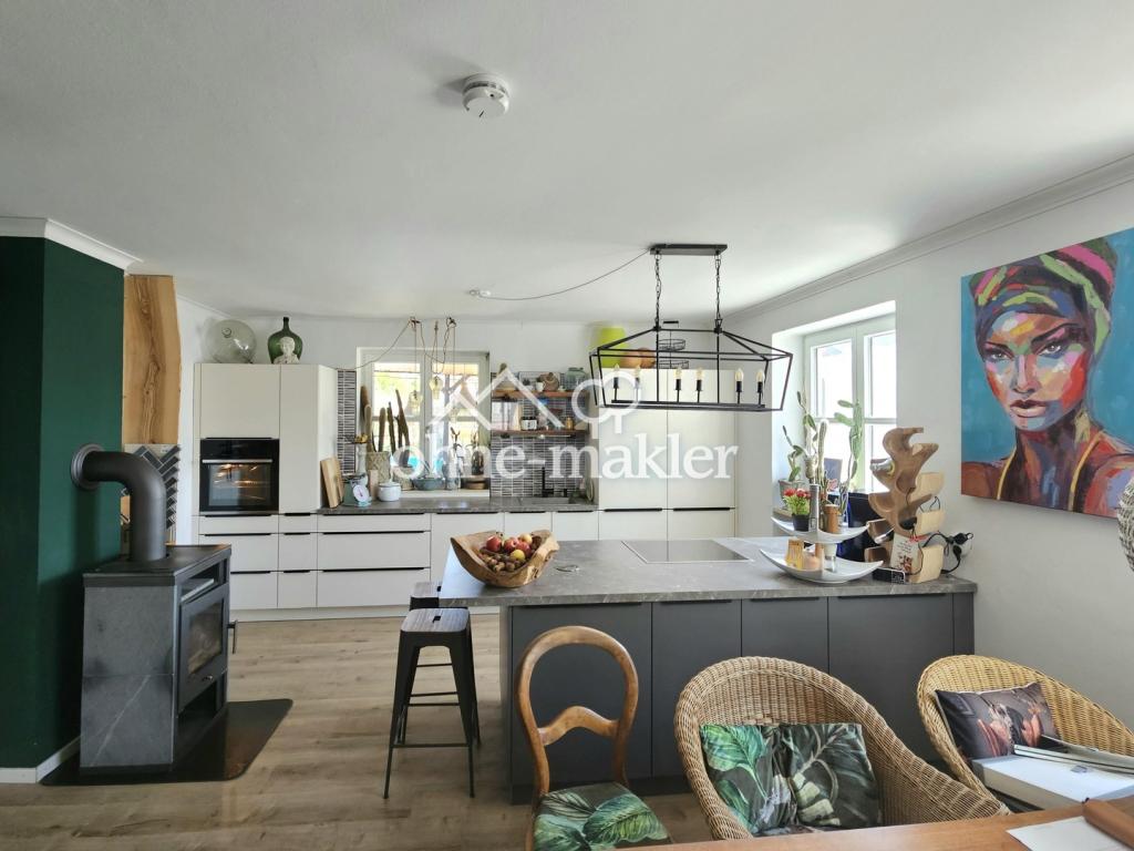 Attraktive 5-Zimmer-Maisonettewohnung in Alleinlage mit eigenem Garten&Pool - Photo 3
