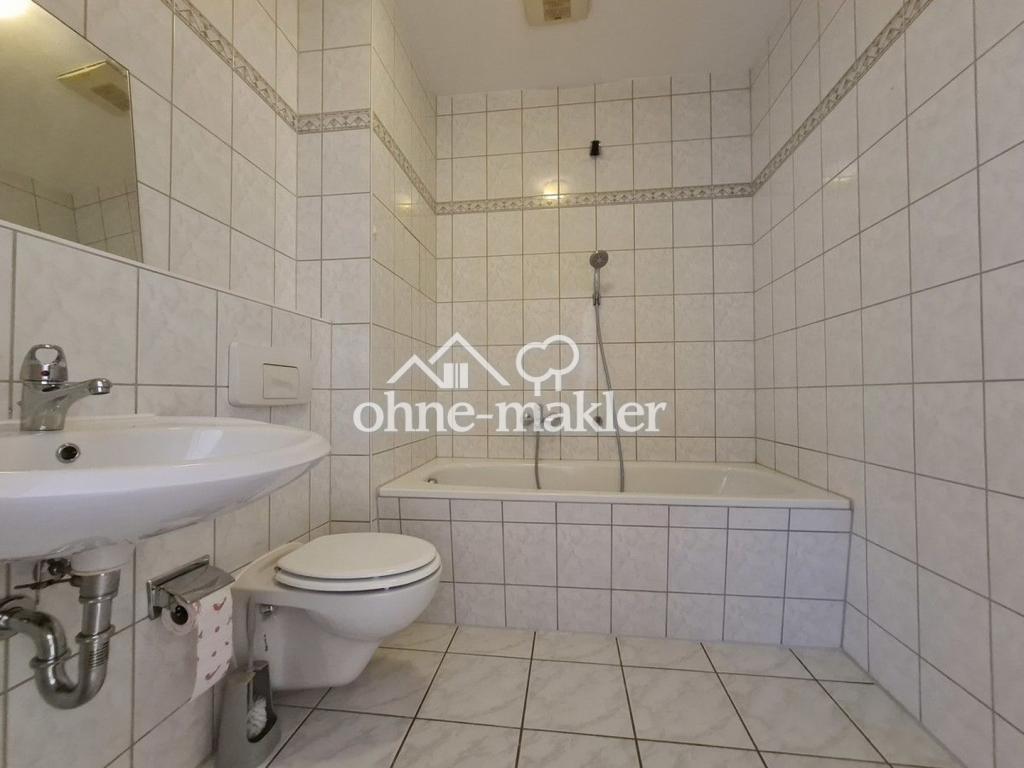Modernisierte Wohnung mit EBK, 3-Zimmer und Balkon in Chemnitz - Photo 5
