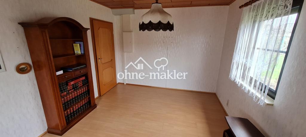 Gäste-/Arbeitszimmer EG