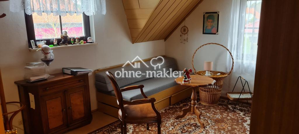 kleines Zimmer OG