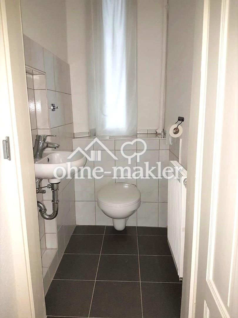 Sanierte 1-Zimmerwohnung mit geräumiger Einbauküche und hellem Bad in St. Leonhard - Foto 4
