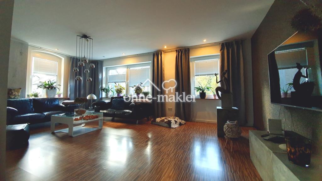 Hauptwohnung Wohnzimmer