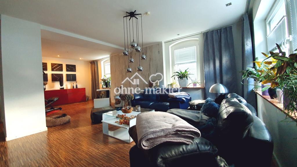 Hauptwohnung Wohnzimmer