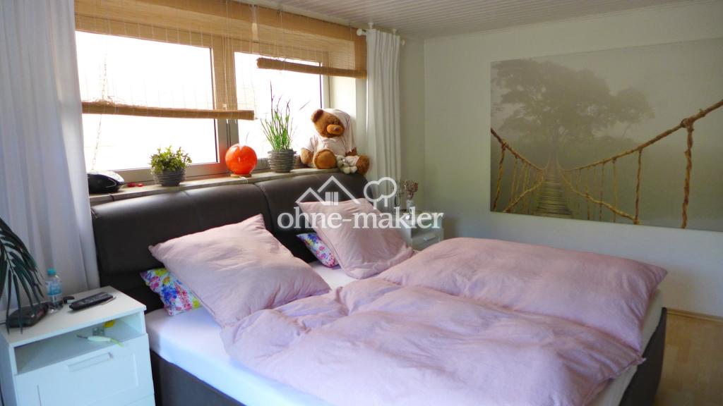 UG Schlafzimmer 1