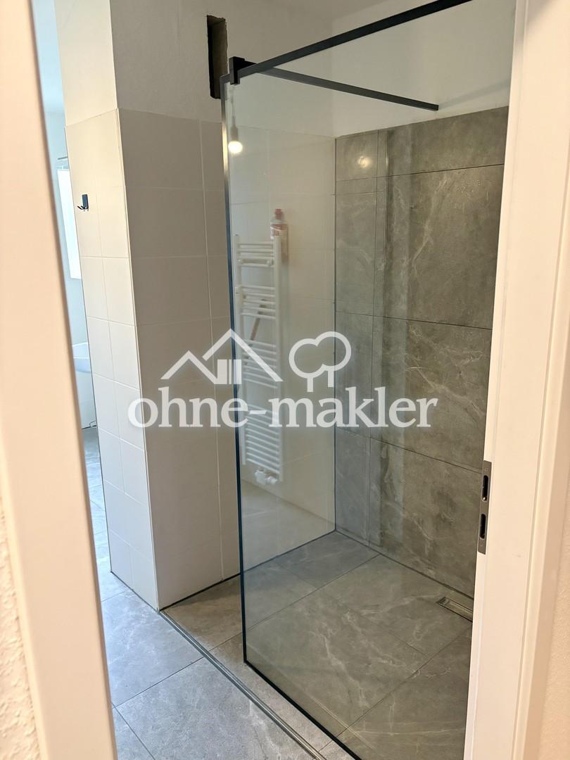 Badezimmer sciht von Flur