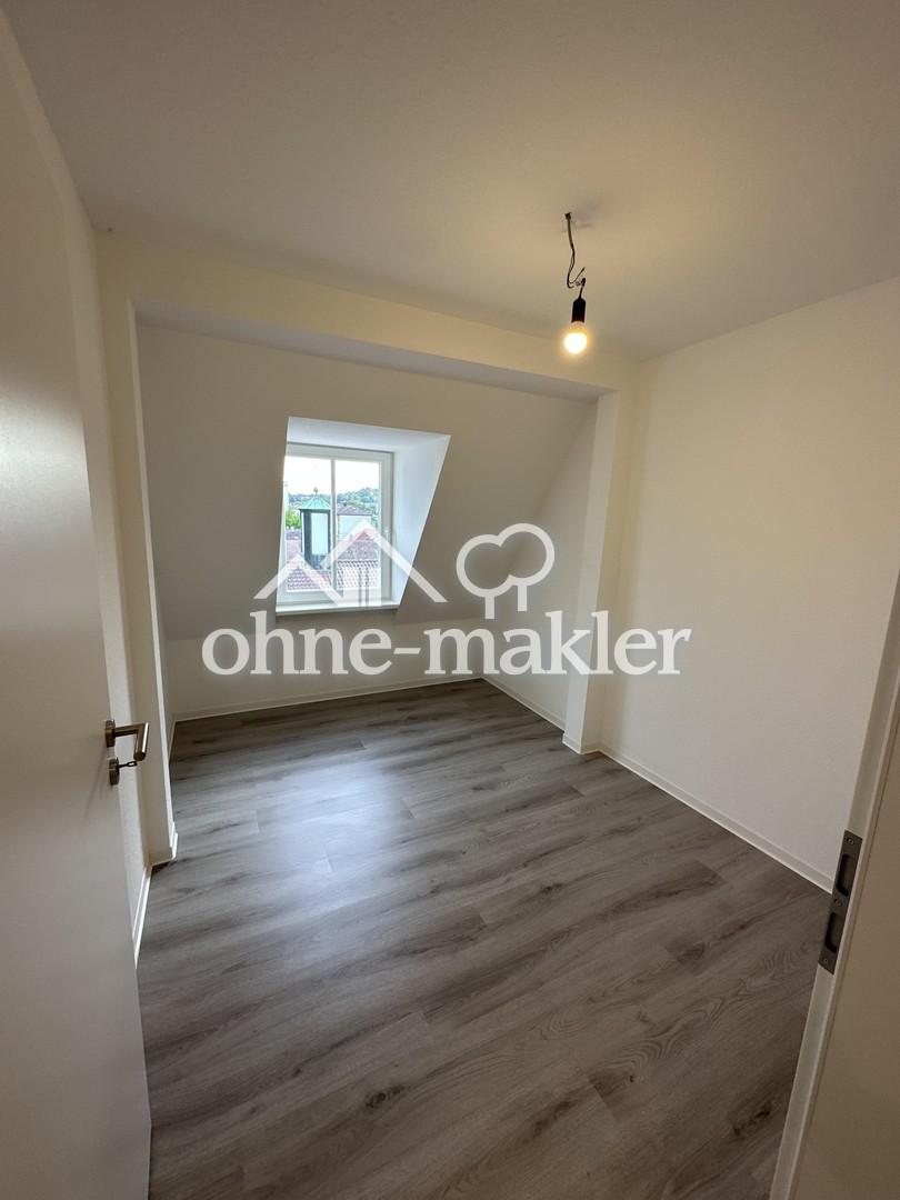 Kernsanierte 8-Zimmer Wohnung - Blick über Pforzheim - Photo 5
