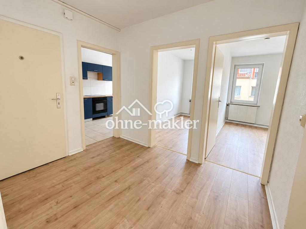 3 Zimmer-Wohnung mit Einbauküche + Balkon in beliebter Oststadt - Foto 1