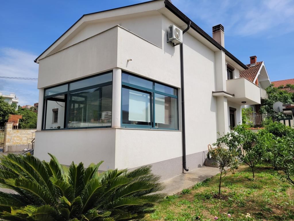 Haus Süd mit Wintergarten