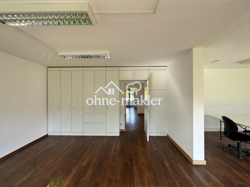 Büro 7