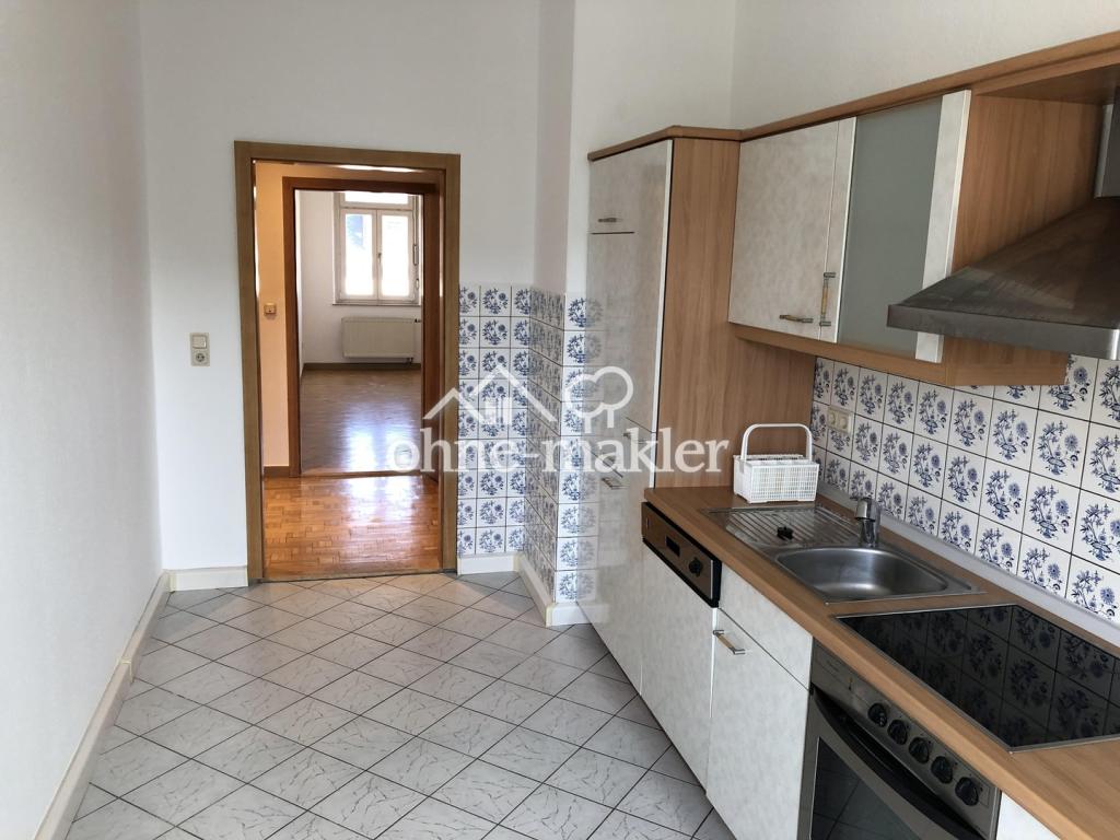 Neuwertige Wohnung mit vier Zimmern, Vollbad und EBK, Traumterrasse in Freiberg - Photo 2