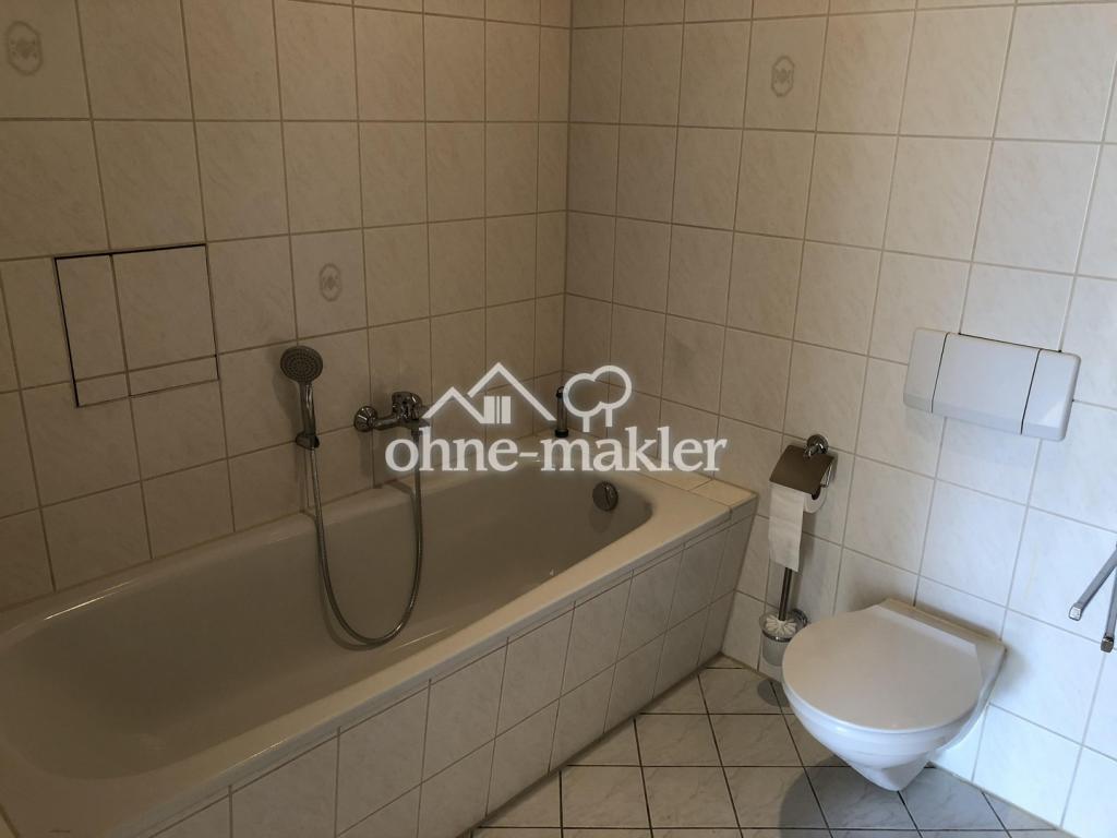 Neuwertige Wohnung mit vier Zimmern, Vollbad und EBK, Traumterrasse in Freiberg - Photo 5