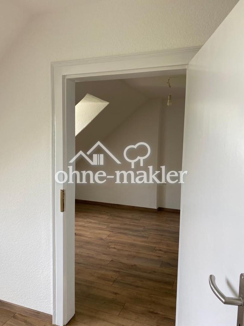 Blick ins Wohnzimmer