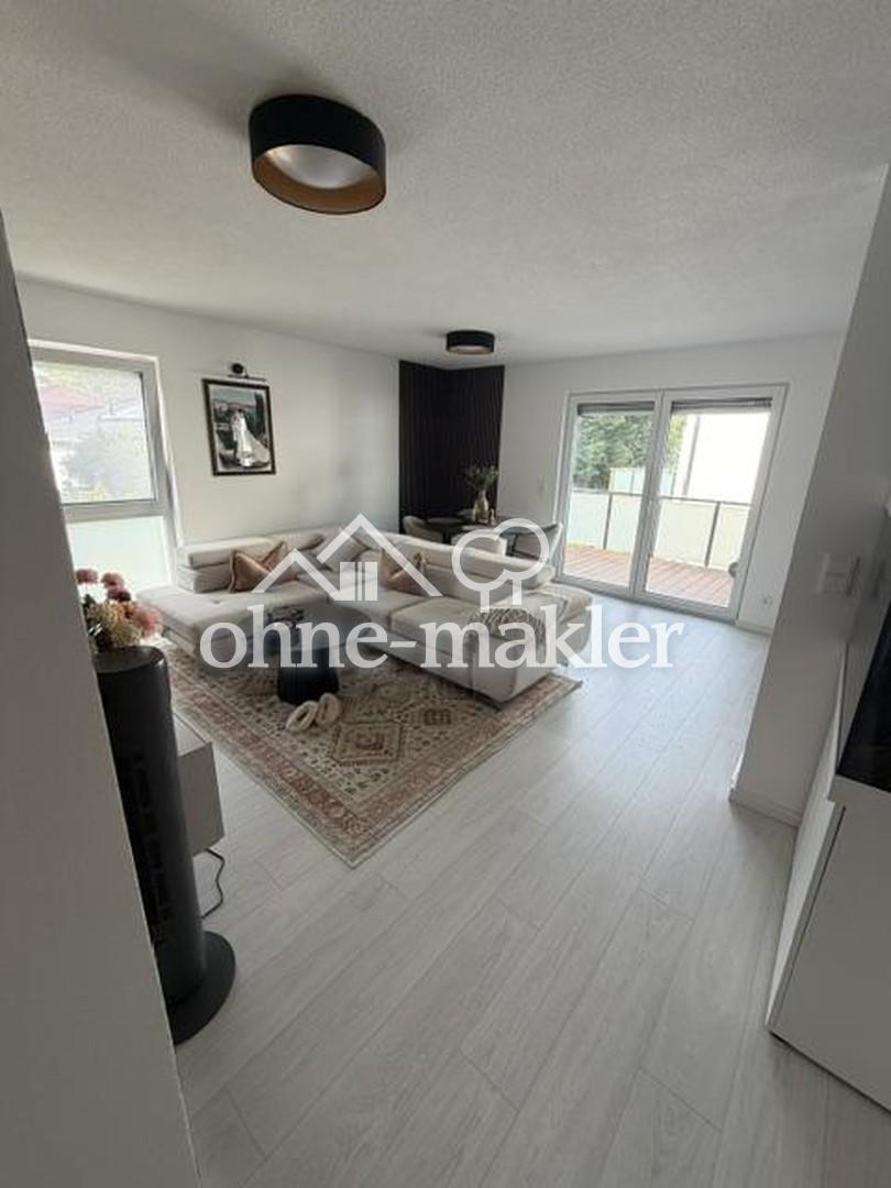 Schmuckstück - Traumneubau-Wohnung 2,5 Zimmer mit großem Balkon und edler Einbauküche - Foto 1