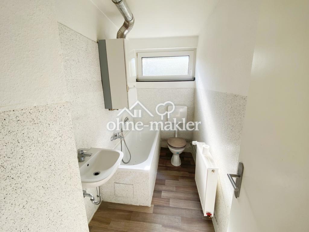 Helle und ruhige 3,5 Zimmer Wohnung in Herne Crange mit Stellplatz - Photo 1
