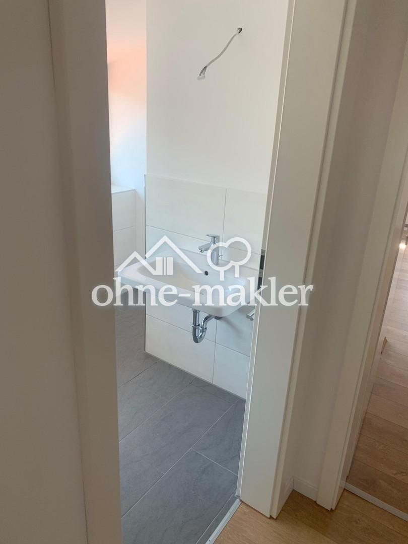 4 Zimmer (2 Zimmer eingeschränkte Nutzung) Wohnung, Dachterrasse, EBK, Tiefgarage, KfW 55 - Photo 5