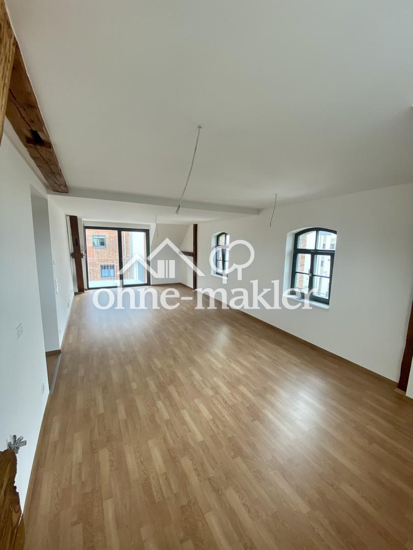 Neuwertige 3-Zimmer Wohnung in Toplage| Energieeffizient KfW55 | Balkon | Einbauküche | TG | Keller - Photo 1