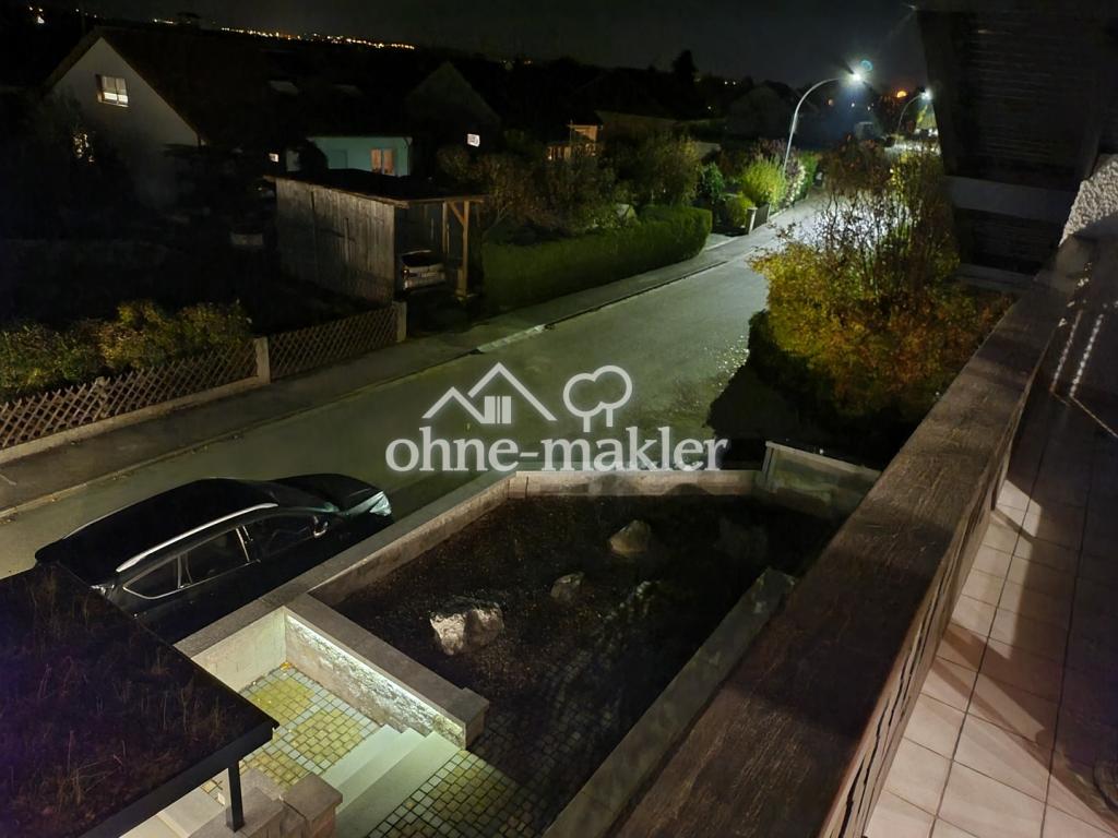 Blick aus der ELW bei Nacht