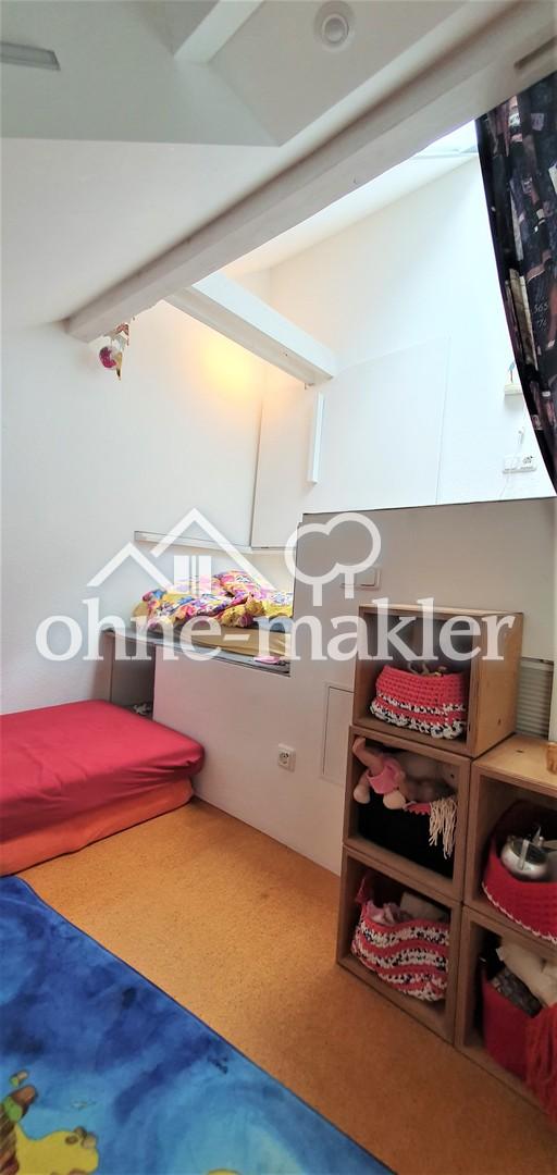 Großzügige 6-Zimmer-Maisonettewohnung mit Südbalkon und Garage nahe Marienbergpark - Photo 4