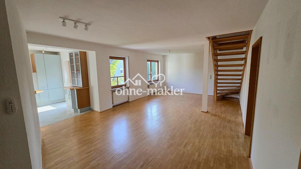 Viel Platz für die Familie am Marienbergpark – 164 m², 6 Zimmer, 2 Bäder, Südbalkon & Garage - Foto 2