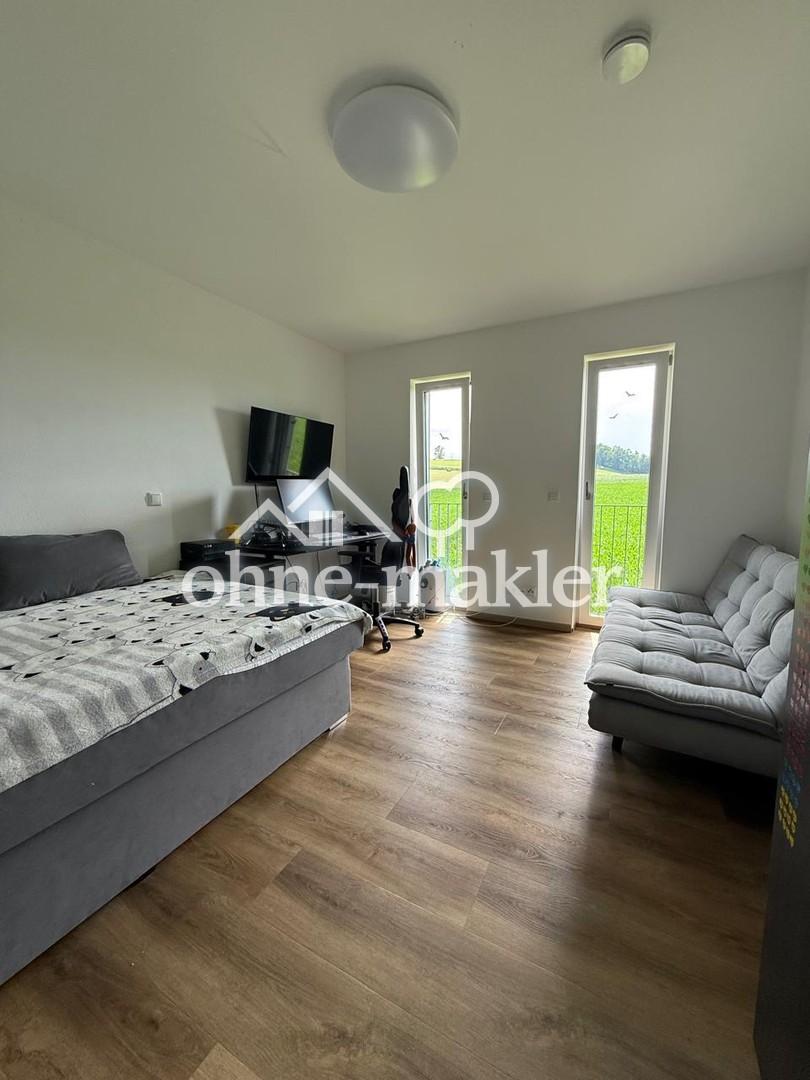 Wunderschöne 3,5-Zimmer-OG-Neubauwohnung in Randlage in Heldenstein - Photo 1